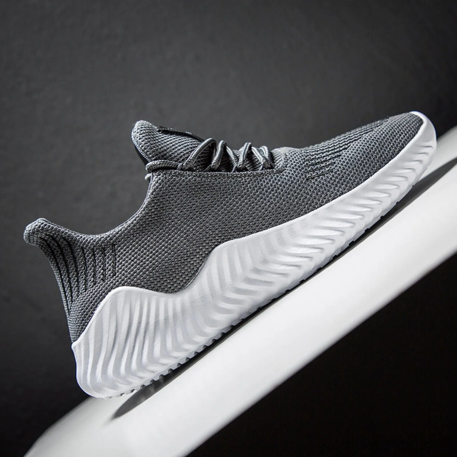 Men's Casual Sneakers Men's Sports Running Breathable Shoes