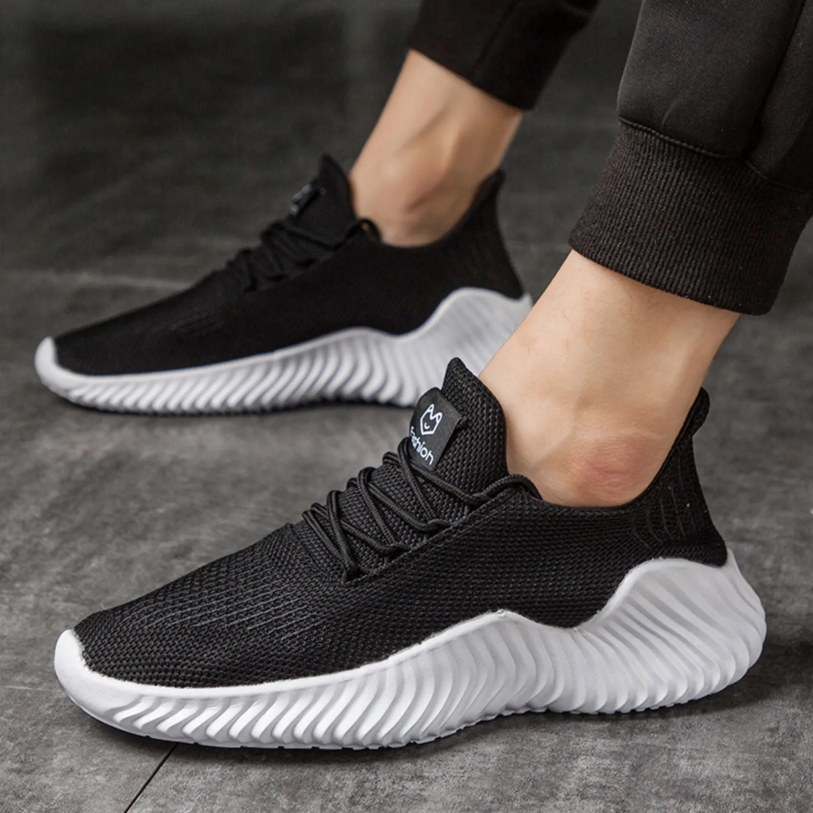 Men's Casual Sneakers Men's Sports Running Breathable Shoes