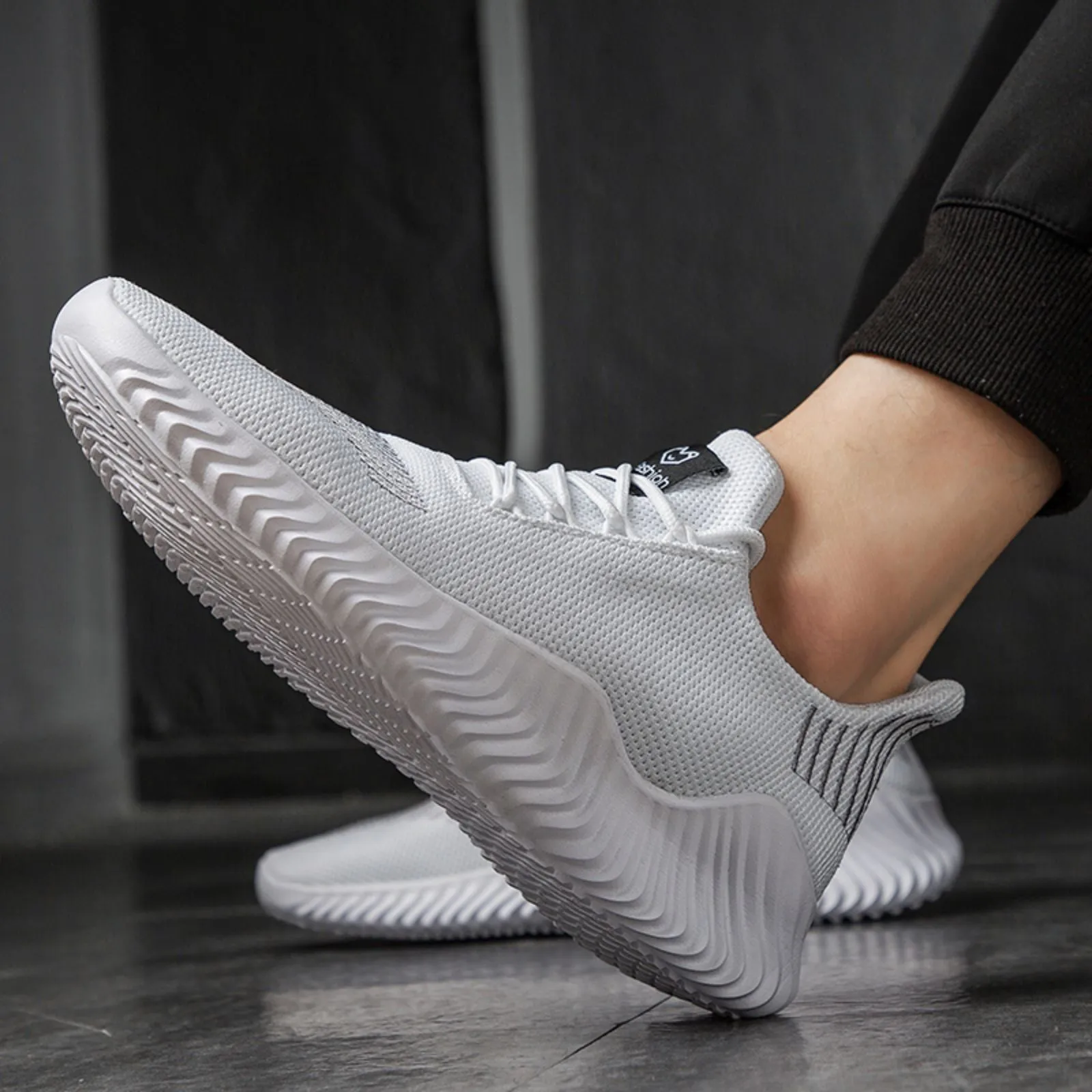 Men's Casual Sneakers Men's Sports Running Breathable Shoes