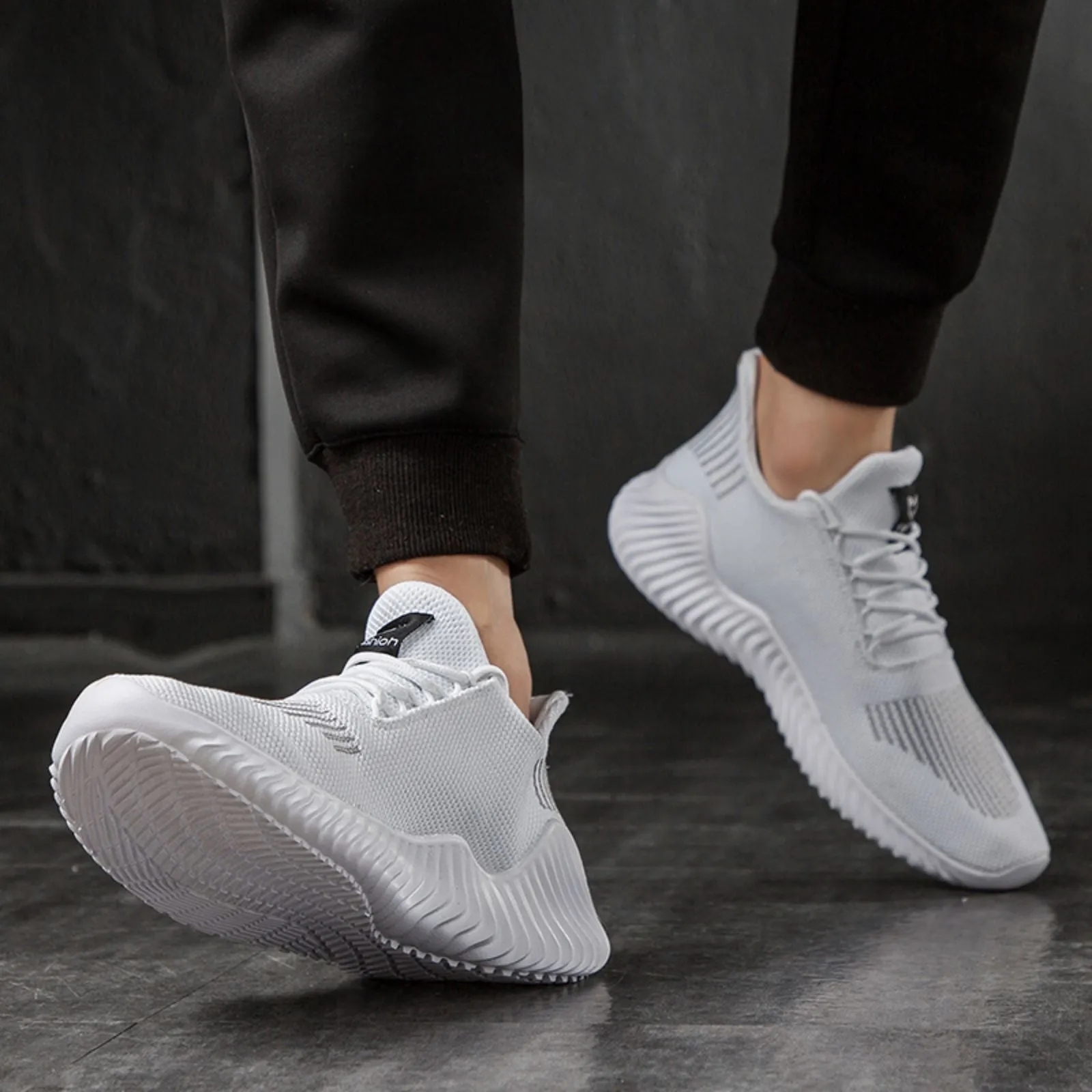 Men's Casual Sneakers Men's Sports Running Breathable Shoes
