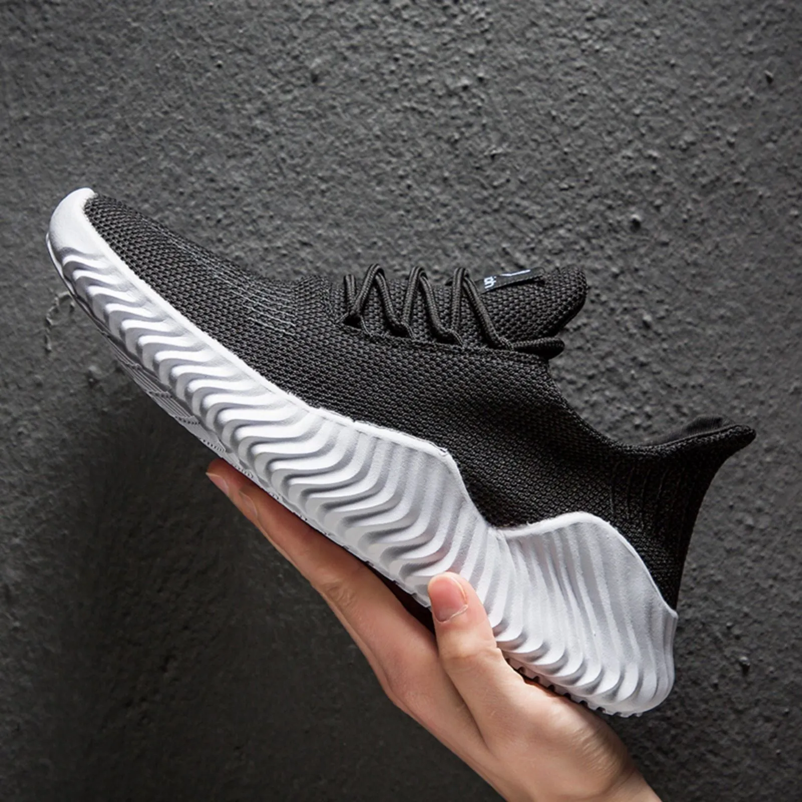 Men's Casual Sneakers Men's Sports Running Breathable Shoes