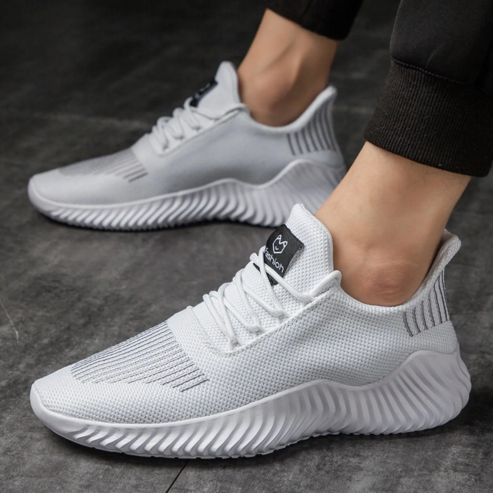 Men's Casual Sneakers Men's Sports Running Breathable Shoes
