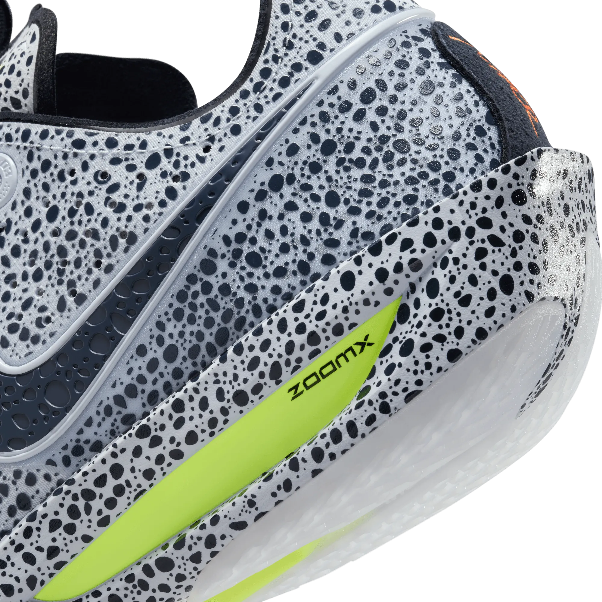 NIKE G.T. CUT 3 EP BASKETBALL SHOES