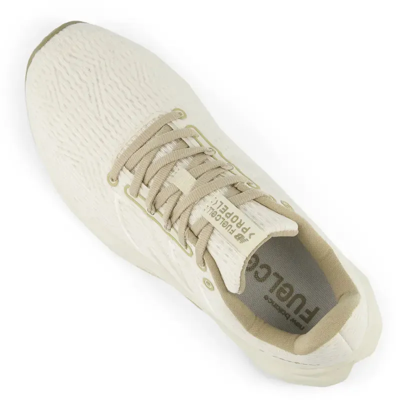 Women's New Balance FuelCell Propel v5 – Lightweight Speed & Maximum Energy Return